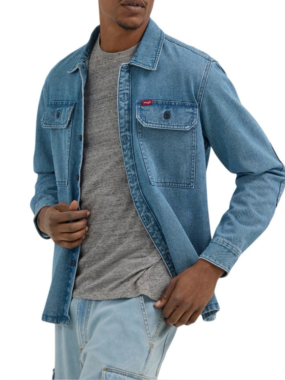 Wrangler Men's Lightwash Denim Long Sleeve Utility Overshirt Jacket